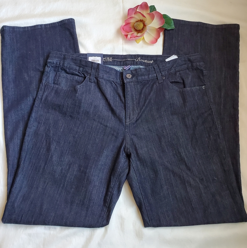 Tommy Hilfiger Modern Bootcut Jeans, Size 16